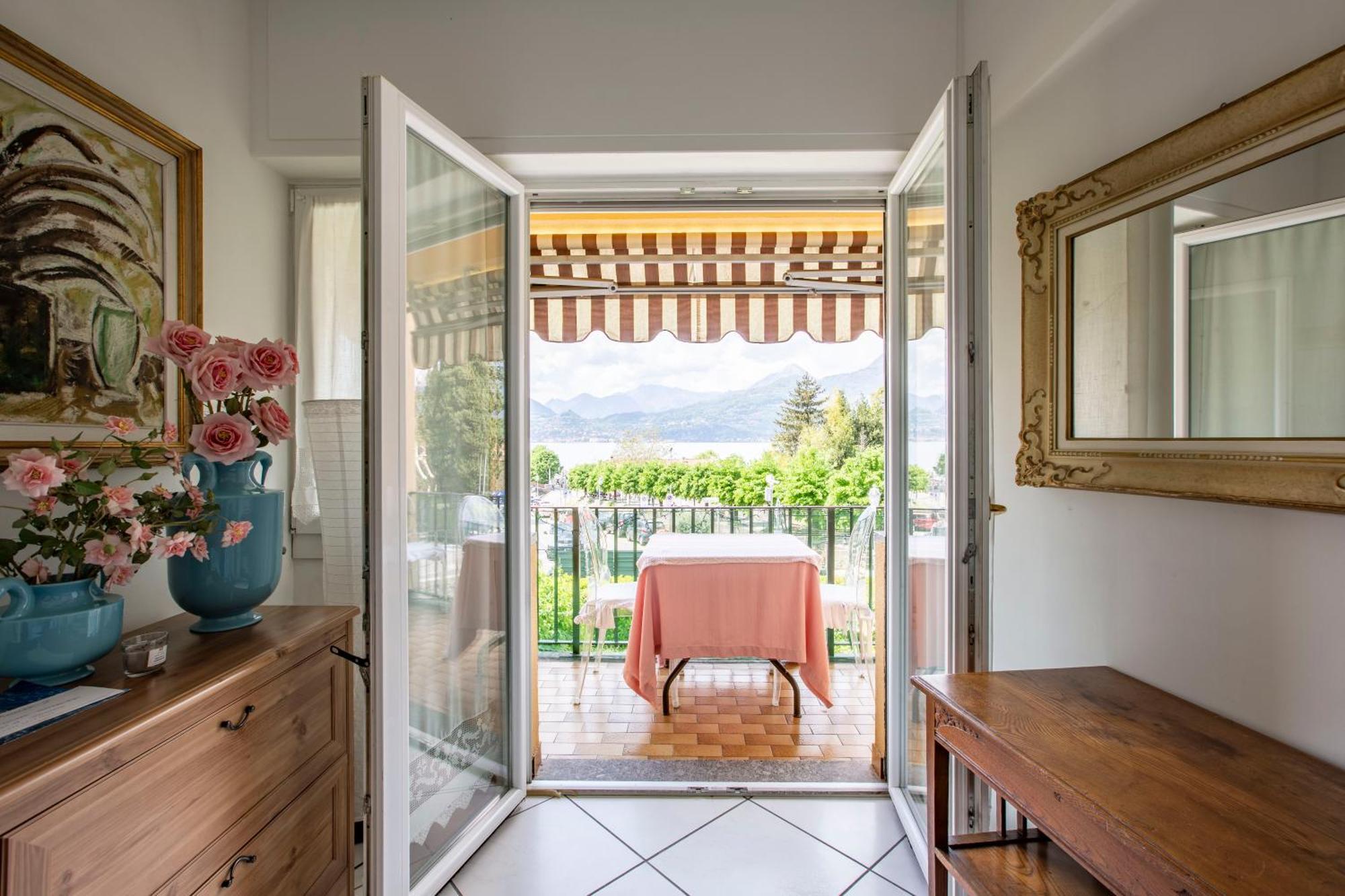 Bed and Breakfast Tosca House 2 Varenna Exterior foto